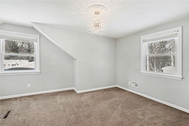 Building Photo - 534 Glenview Ct