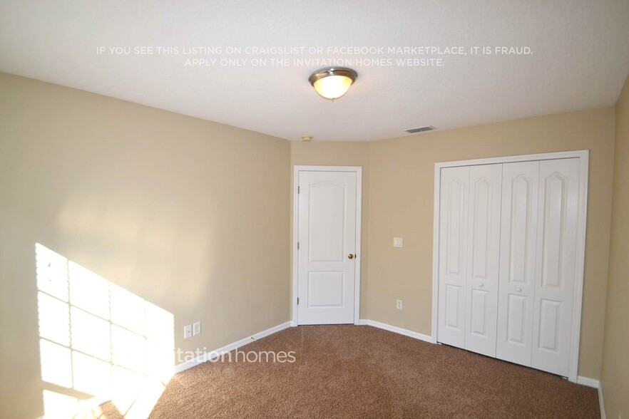 Building Photo - 225 Copper Oak Ct