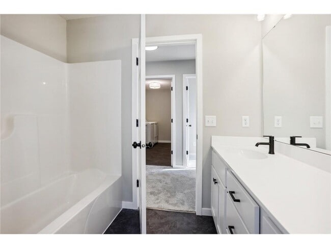 Building Photo - 4093 Isaac Ct