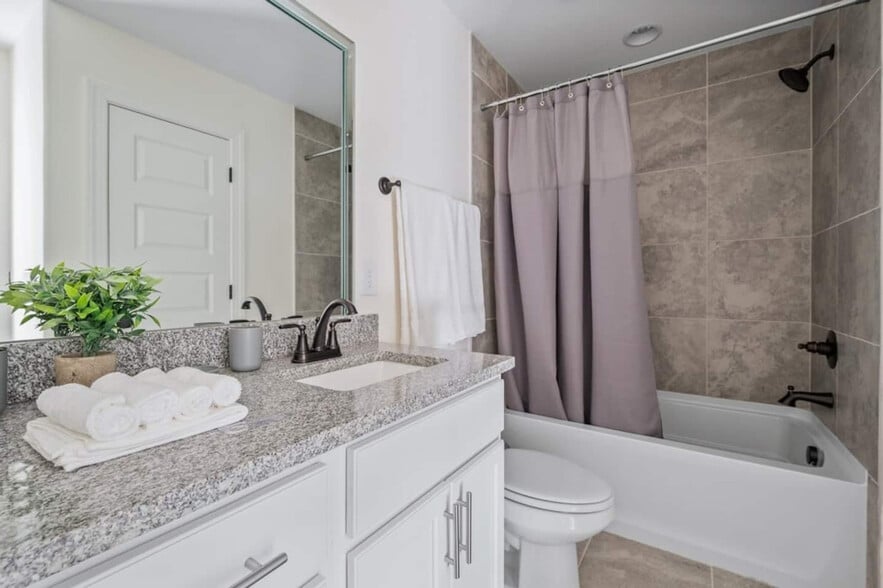 Building Photo - 3319 Old Hickory Blvd