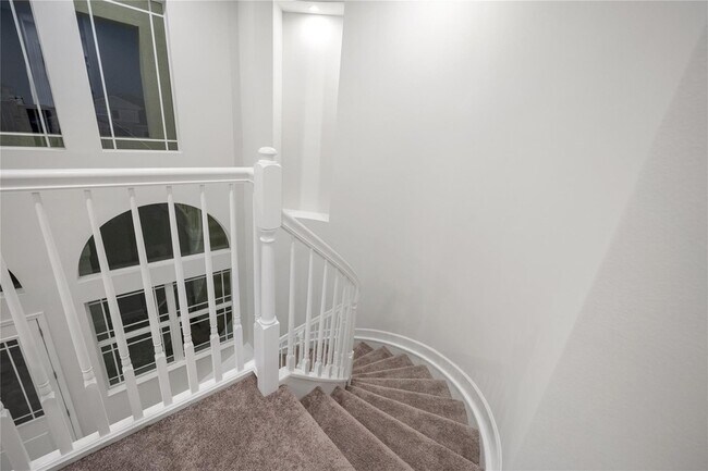 Building Photo - 5164 Liberty Ln