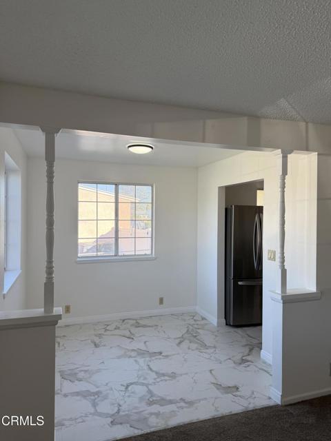 Building Photo - 826 Camelia Dr