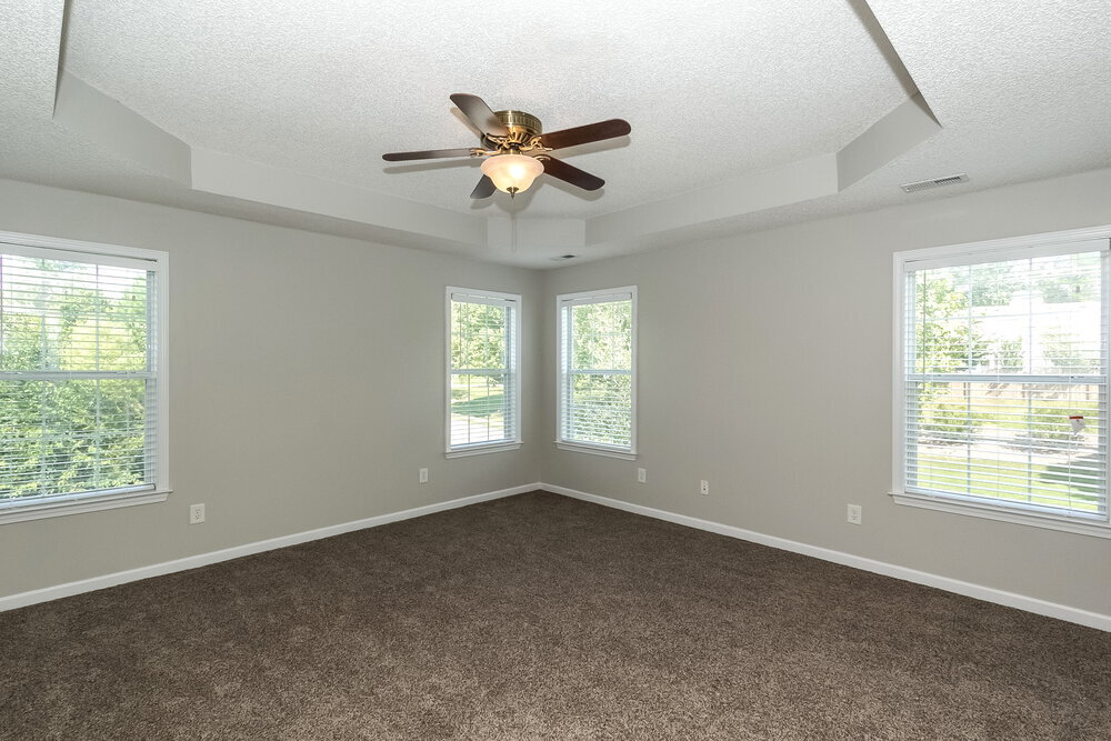 Building Photo - 3 Brightling Ln