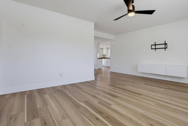 Building Photo - 1463 Sweetwater Ln