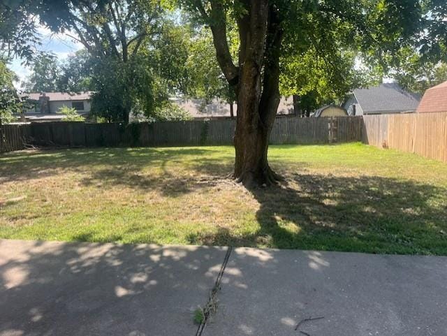 Building Photo - 904 N Oriole Ave