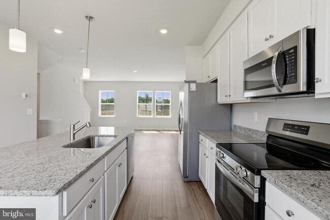 Building Photo - 129 Kinkade Ct