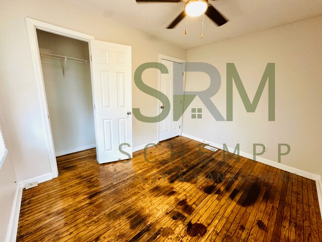 Building Photo - Updated 4BR house in Taylor Berry Neighborhood