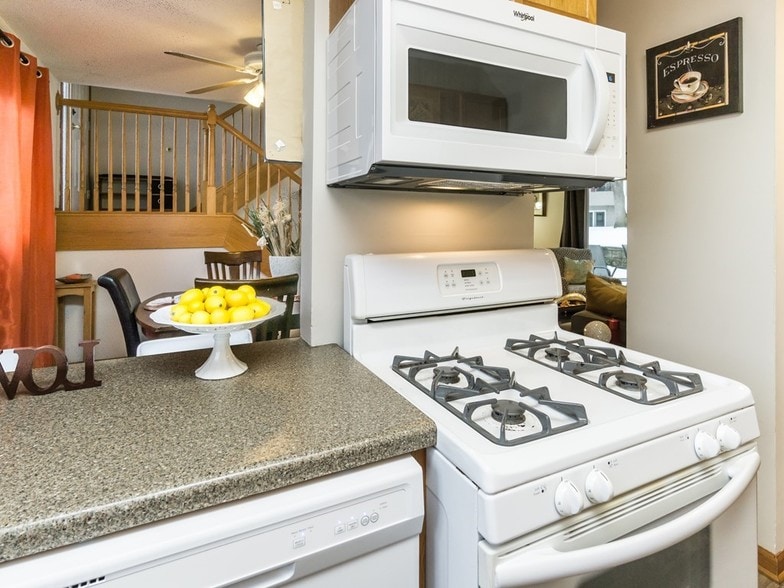 Building Photo - 3256 Dodd Ln