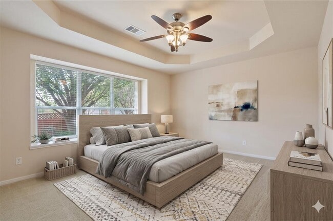 Building Photo - 2405 Speidel Dr