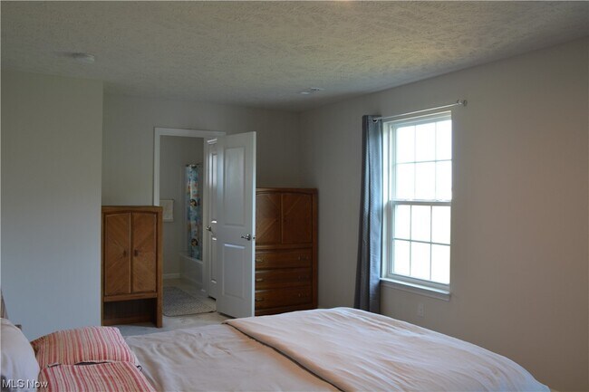 Building Photo - 267 Stone Ridge Way