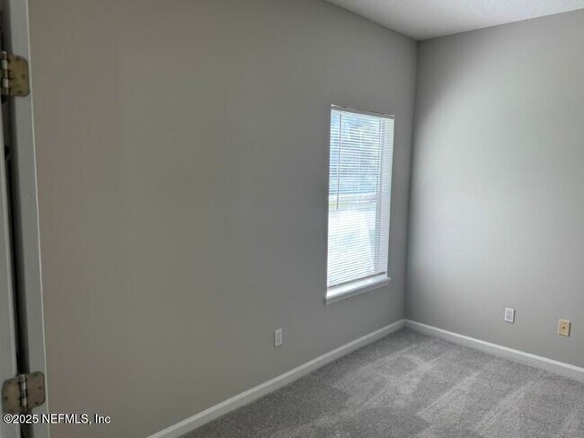 Building Photo - 14014 Summer Breeze Dr