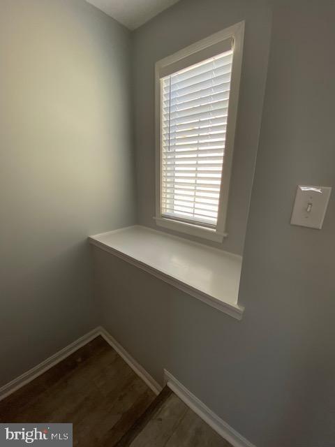 Building Photo - 1408 Nutwood Ct