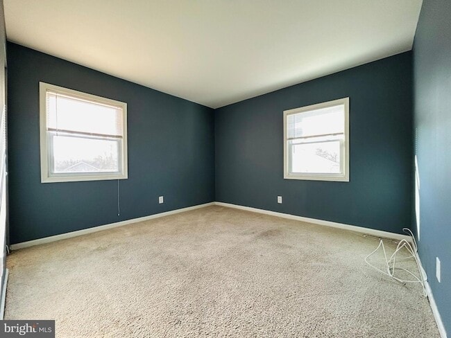 Building Photo - 7 Elk Ln