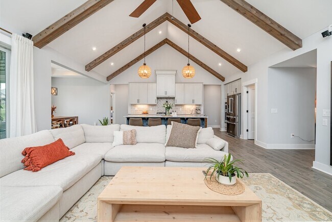 Building Photo - 3427 Earhart Rd