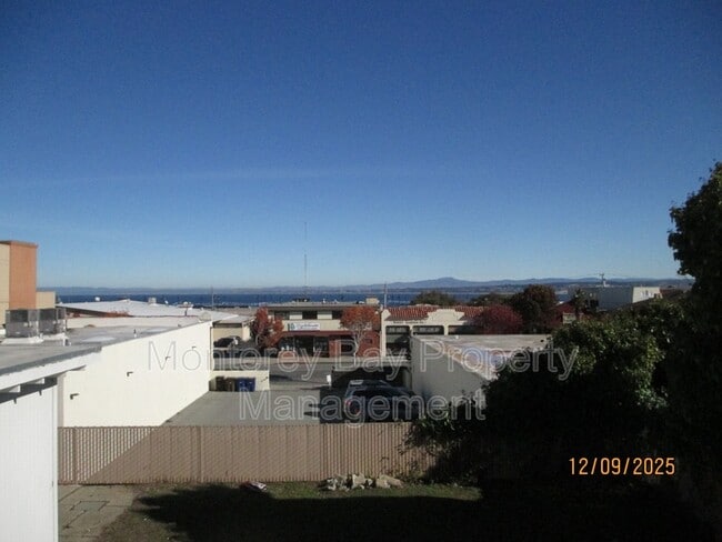 Building Photo - 650 Hawthorne St