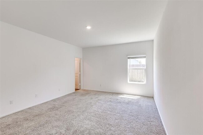 Building Photo - 362 Geode Glen