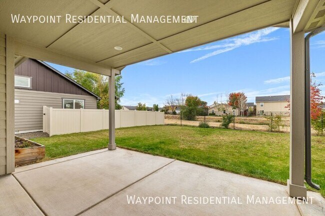 Building Photo - 4235 S Highcliff Ave