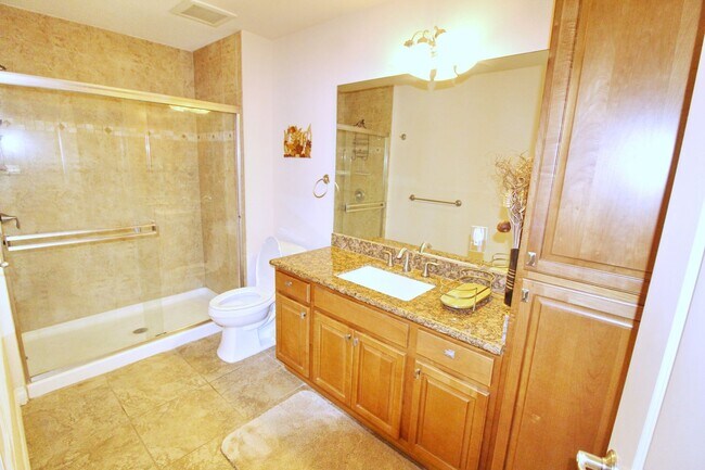 Building Photo - Kai Ani Village - Furnished 2 bed 2 bath - Pool, Cabanas, Hot Tub, and Close to the Beach to Kai ...