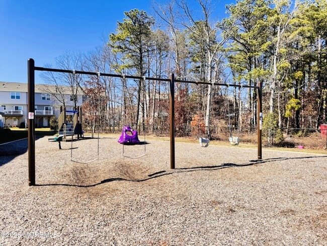 Building Photo - 207 Cyprus Ct