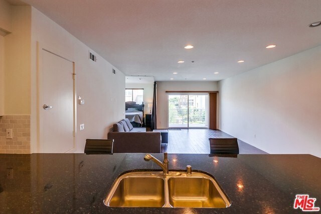 Building Photo - 5450 Strand