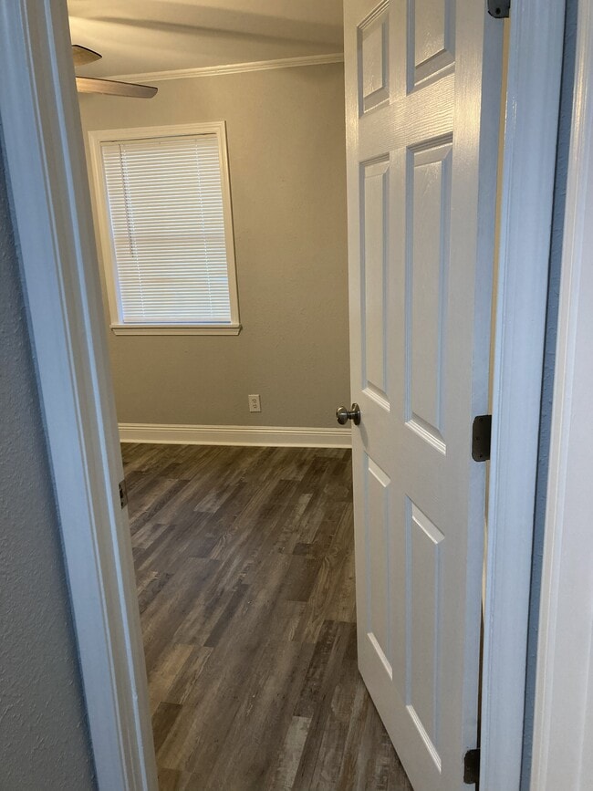 Building Photo - 321 Ismael Rd