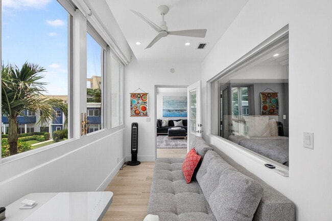 Building Photo - 120 N Ocean Blvd