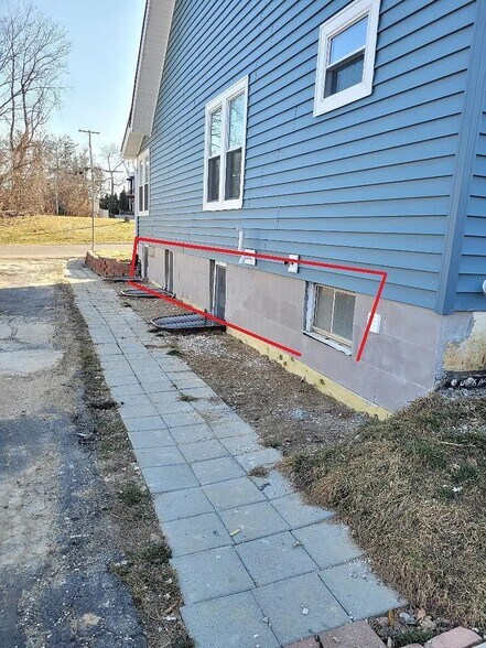 Building Photo - 3082 Norcott Dr