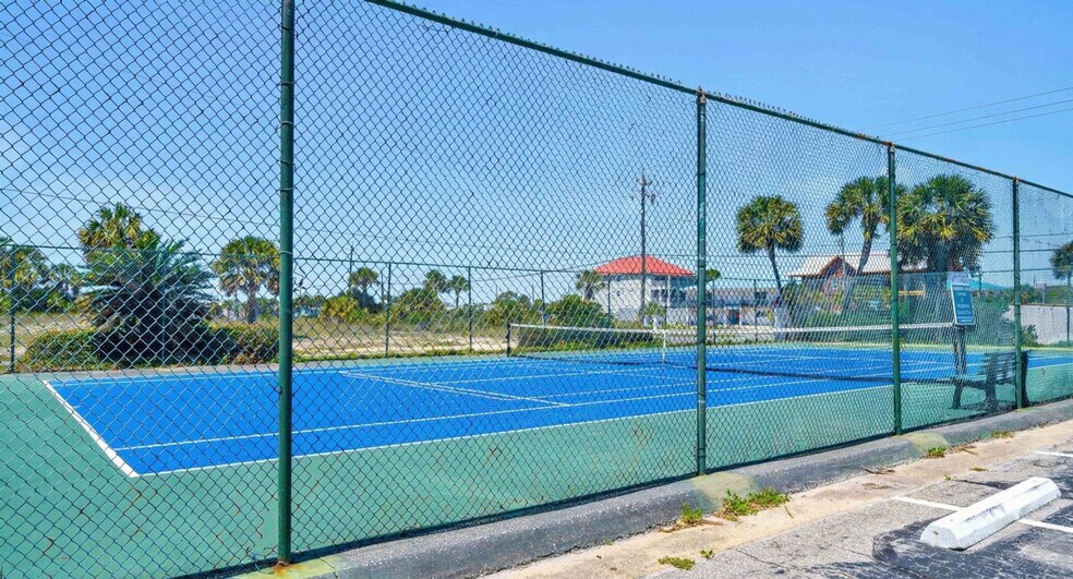 Building Photo - 770 Sundial Ct