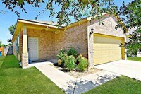 Building Photo - 5721 Knoll Pines Pass