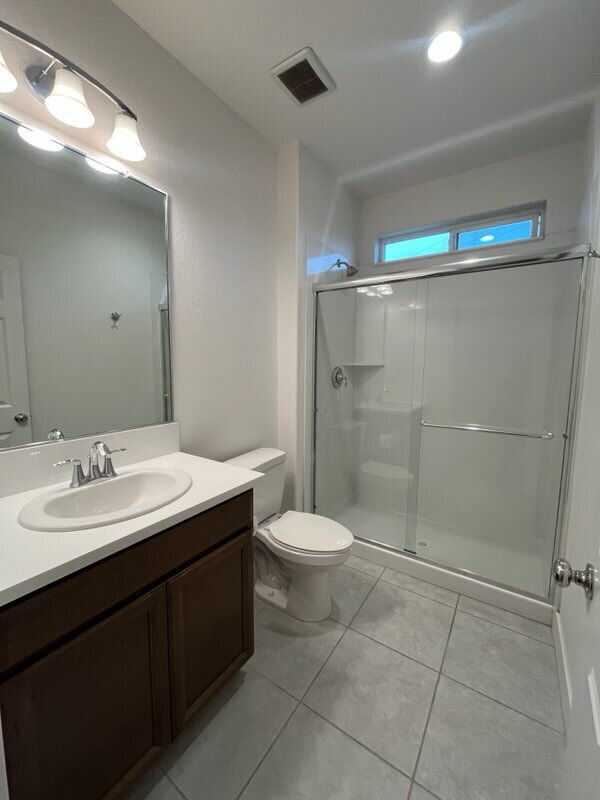 Building Photo - 1 Bed 1 bath Casita