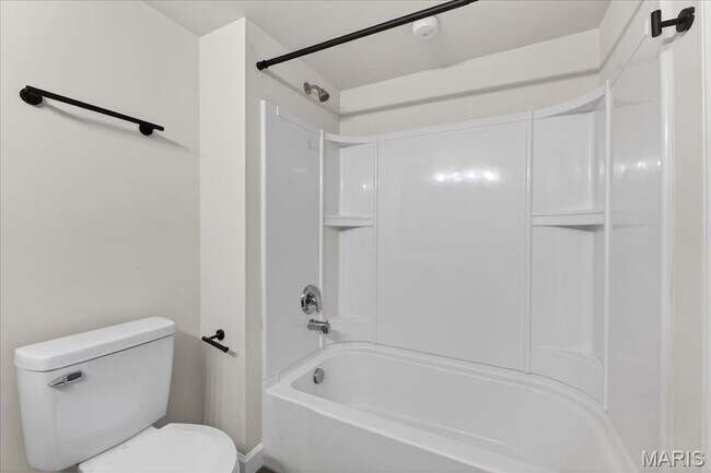 Building Photo - 4103 Spring River Dr