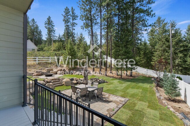 Building Photo - * Coming Soon 08/15/2025*Furnished Executi...
