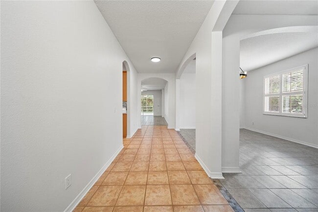 Building Photo - 18214 Stillwell Ln