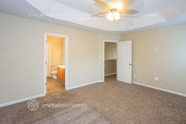 Building Photo - 3000 Moonstone Ln