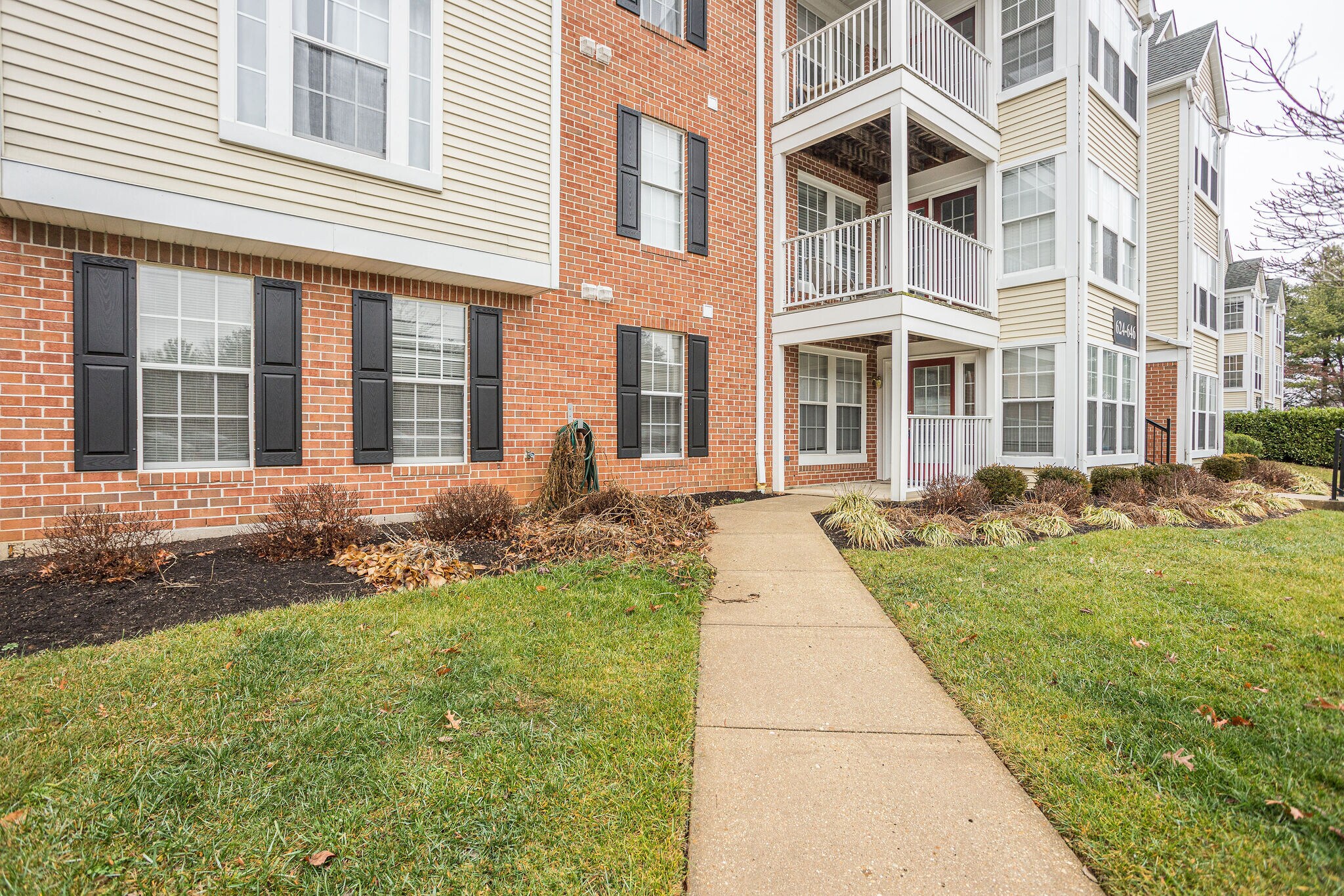 Building Photo - 624 Jupiter Hills Court