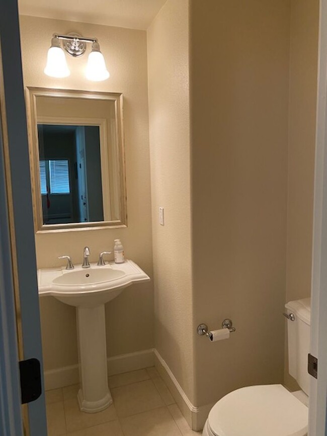 Building Photo - San Ramon 5 Bed/4.5 Bath Windemere Ranch L...