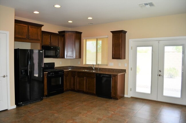 Building Photo - 3421 N. Gurnsey Trail San Tan Valley, AZ 85143