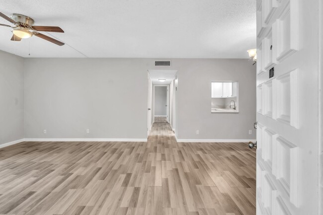Building Photo - 22795 SW 66th Ave