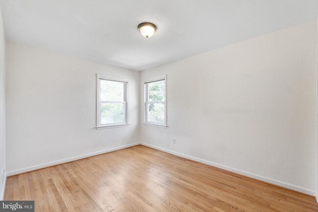 Building Photo - 7611 Whittier Blvd