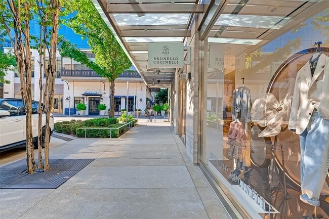 Building Photo - 2047 Westcreek Ln Ln