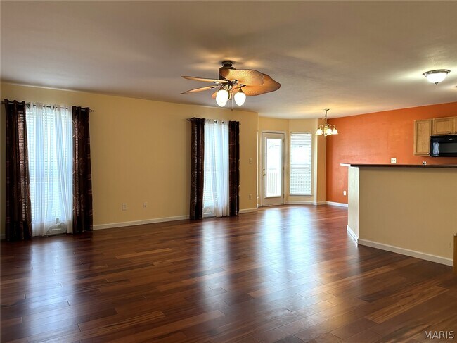Building Photo - 207 Shady Rock Ln