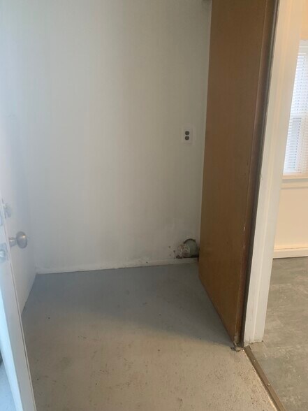 Laundry room with washer and dryer - 11055 Chapp Ave