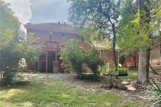Building Photo - 5340 Bannergate Dr