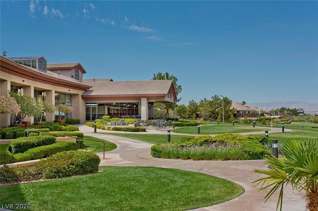 Building Photo - 2240 Shadow Canyon Dr