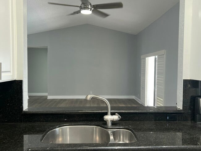 Building Photo - 21023 Rustlewood Ave