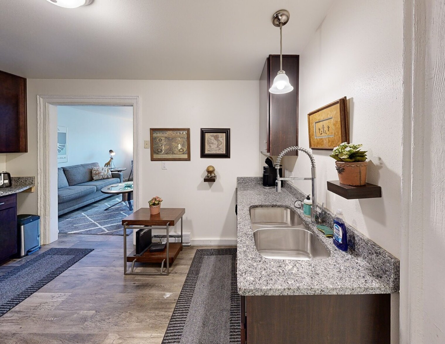 Building Photo - 502 N Main St