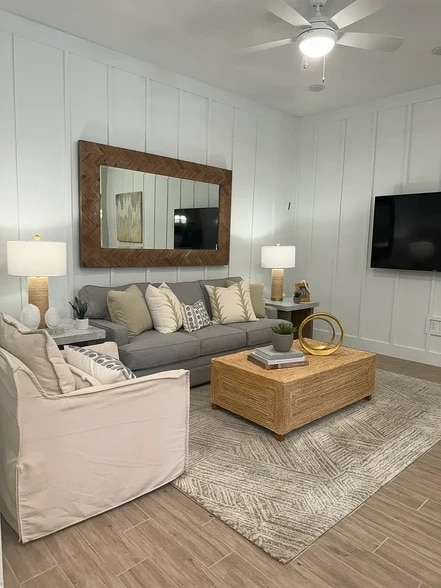 Living Room - 2920 Voyager Ave