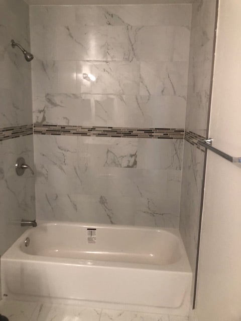 Building Photo - 401 Blackbird Way