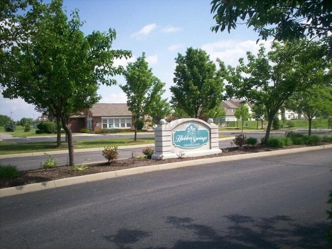 Building Photo - 674 Spring Valley Dr