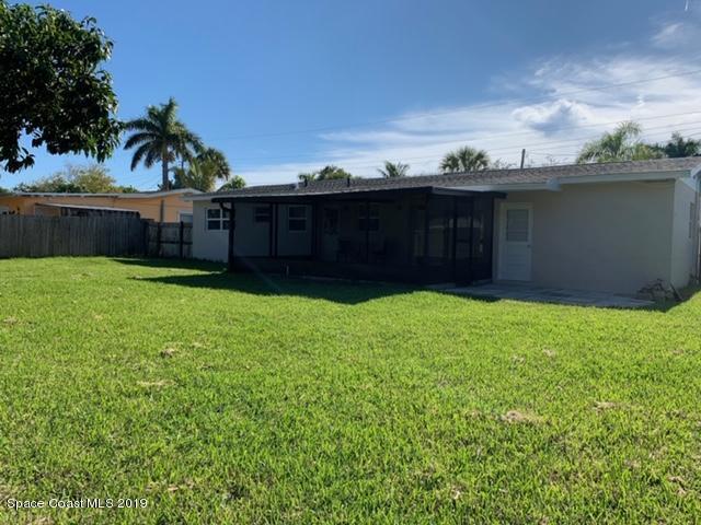 Building Photo - 449 N Waterway Dr